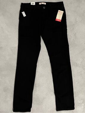 No Boundaries Junior’s Slim Straight Jeans